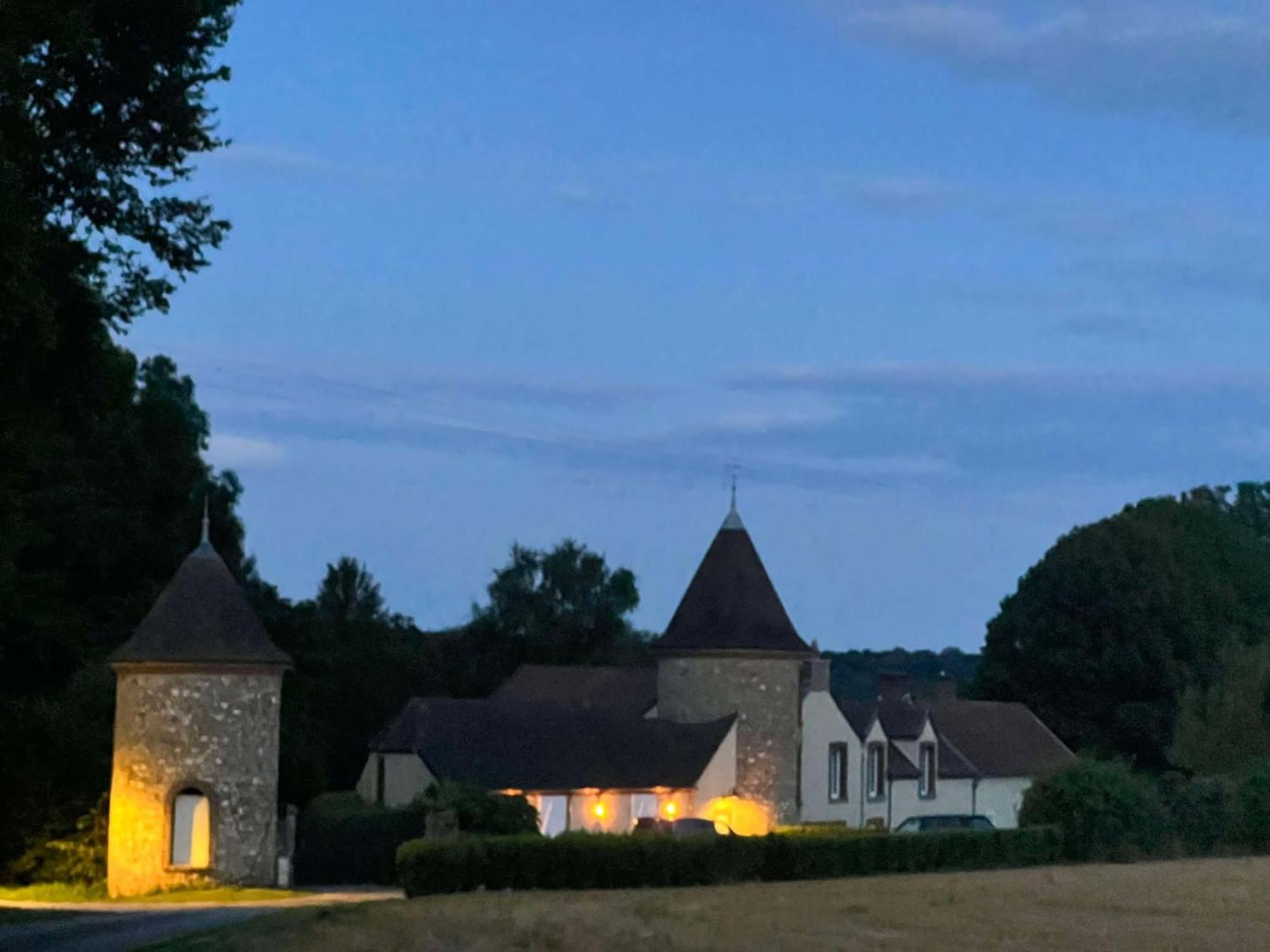 Le Petit Chateau Baye  Exterior photo